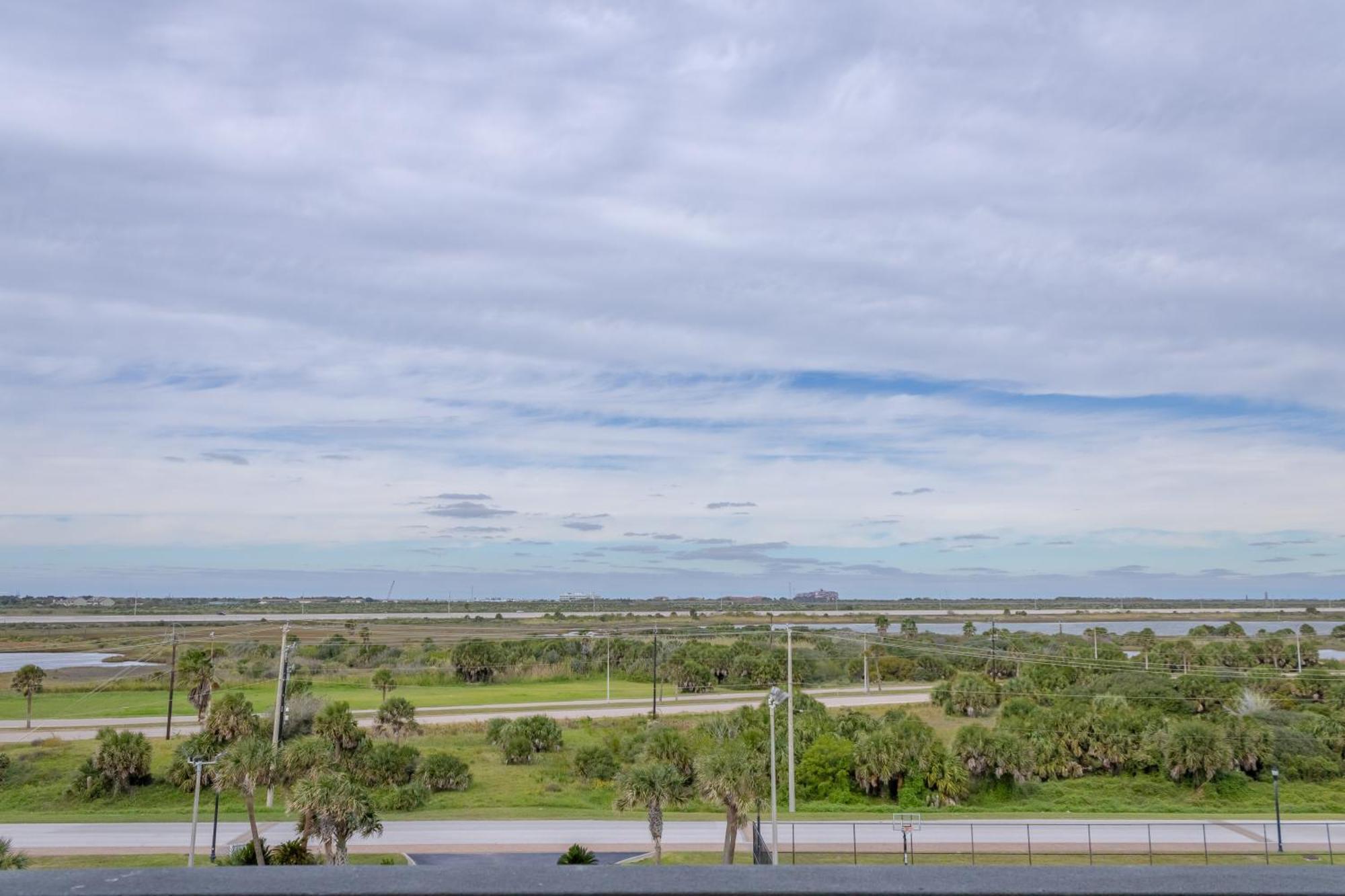 Islander East Condominiums Галвестон Номер фото
